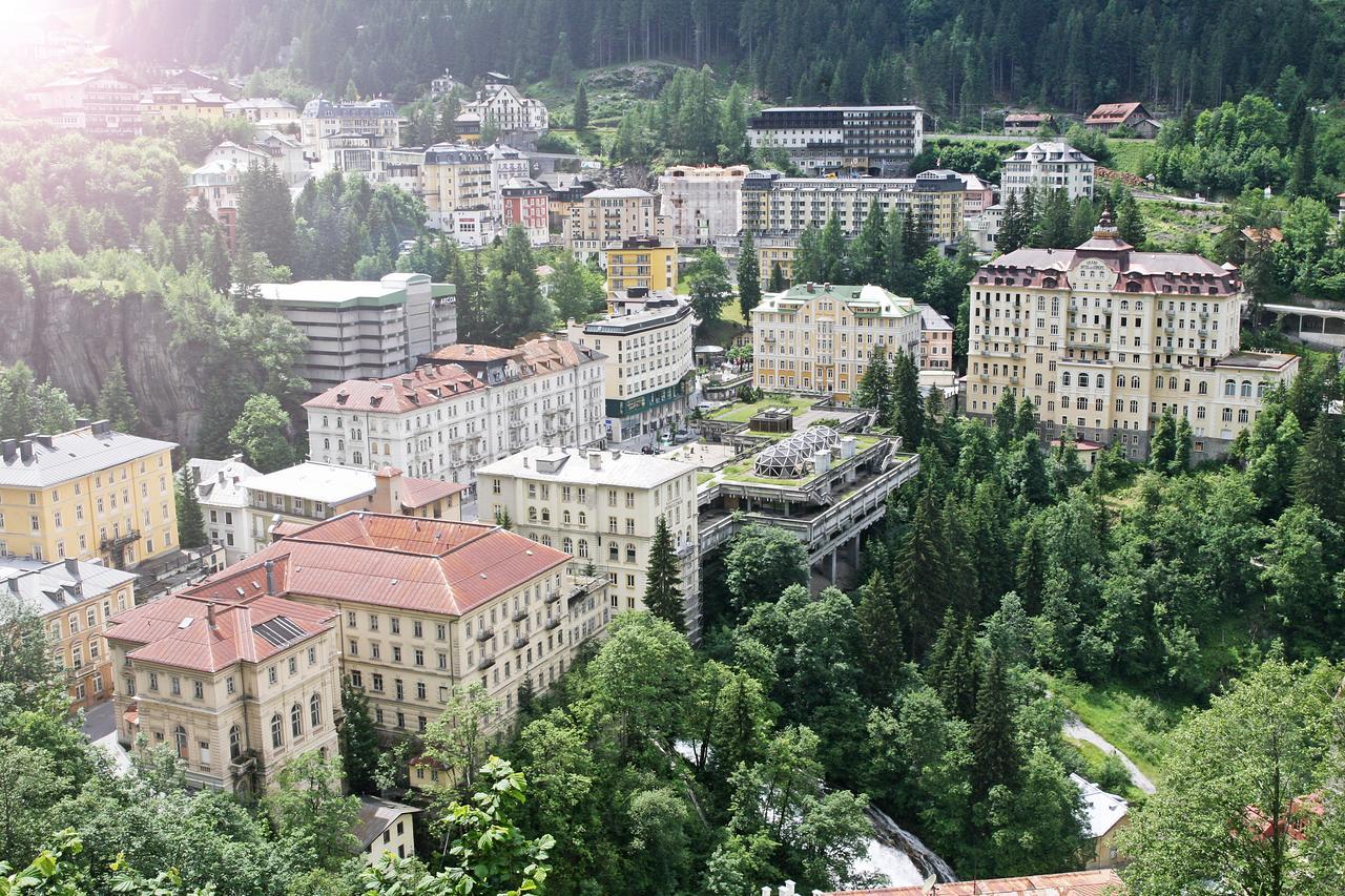 Gruener Baum Hotel Bad Gastein Εξωτερικό φωτογραφία